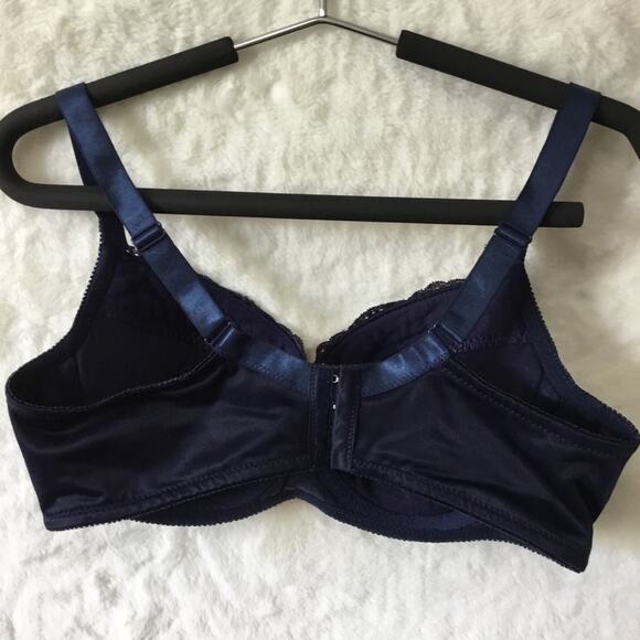BodiBra Navy Lace Support & Shaping Bra - Picture 15 of 15